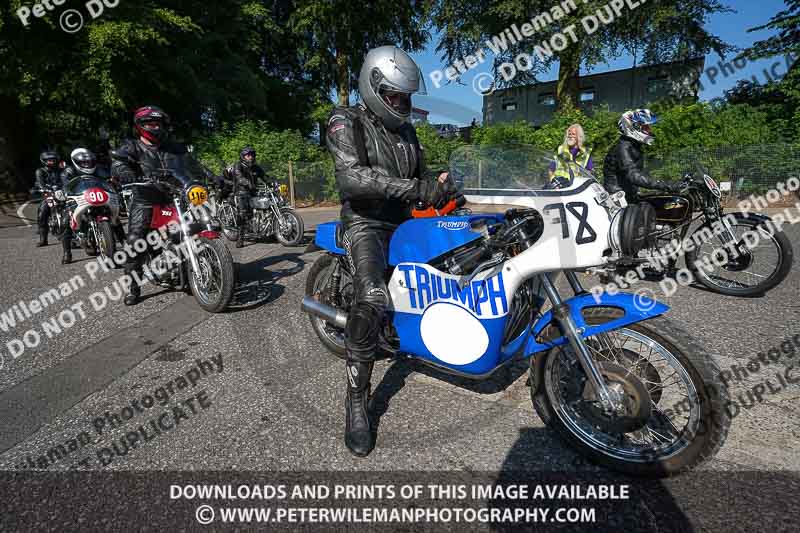 cadwell park;cadwell park photographs;cadwell trackday photographs;enduro digital images;event digital images;eventdigitalimages;peter wileman photography;racing digital images;trackday digital images;trackday photos